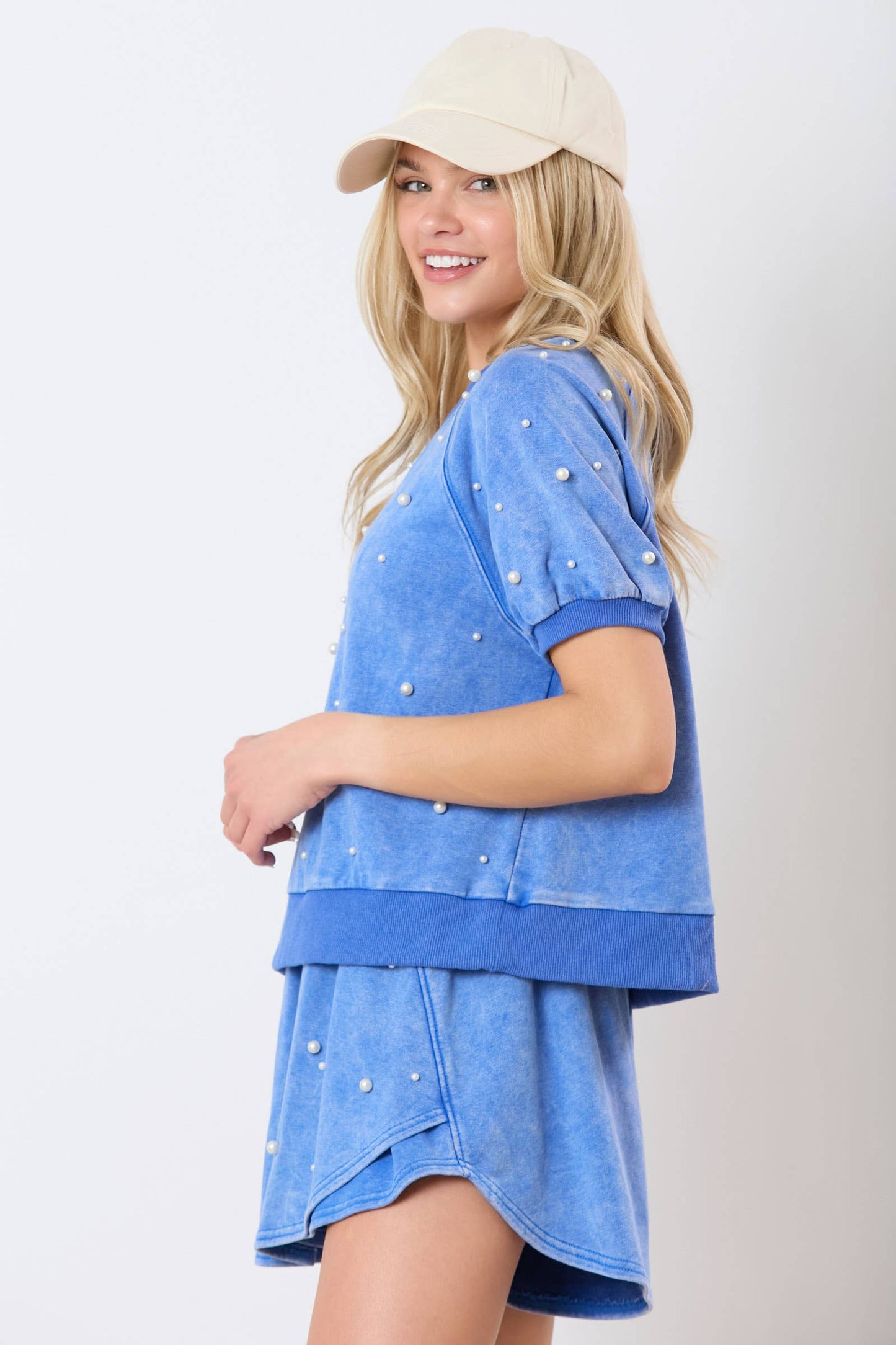 Washed Raglan Pearl Trim Puff Sleeve Top - Preorders: BLACK / S
