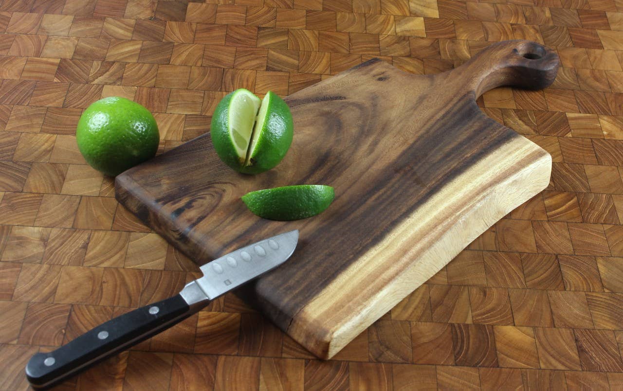Charcuterie Board - Live Edge - Cutting Board - with Handle