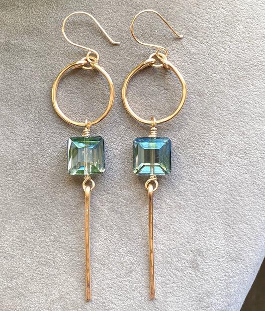 Hammered Hoops Crystal Earrings: Black / Gold Plated